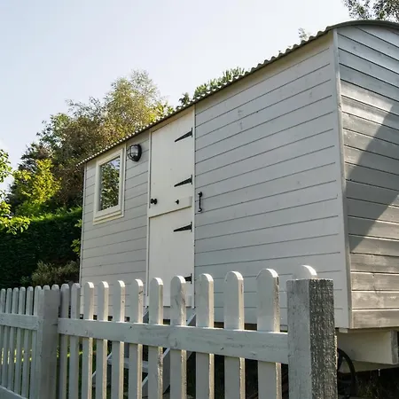 Hilltop Hut Church Stretton Exterior photo