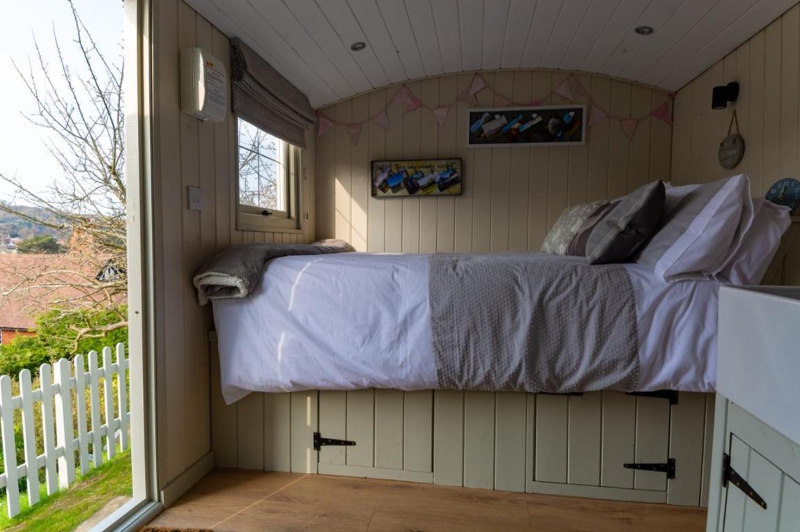 Hilltop Hut